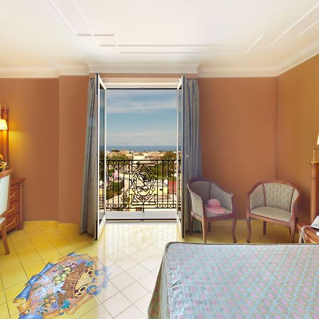 Grand Hotel La Pace (Adults Only) Сант'Анджелло Экстерьер фото