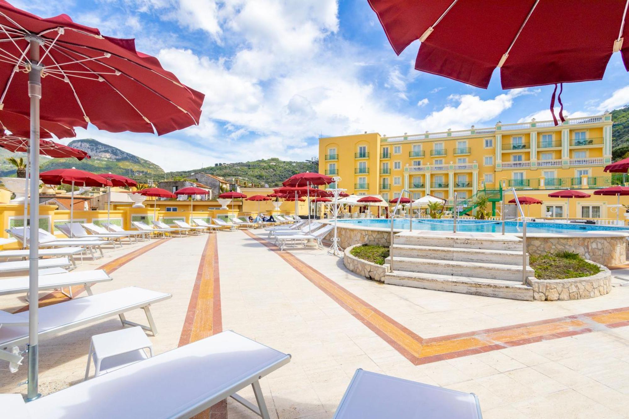 Grand Hotel La Pace (Adults Only) Сант'Анджелло Экстерьер фото