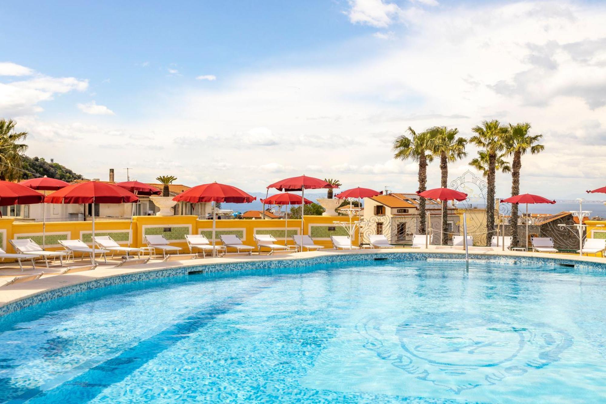 Grand Hotel La Pace (Adults Only) Сант'Анджелло Экстерьер фото